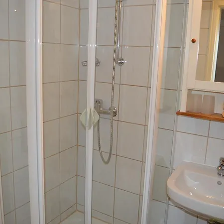 Guest house Hotel-gastehaus Simon Bad Tolz
